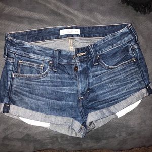 Abercrombie & Fitch size 4 shorts.